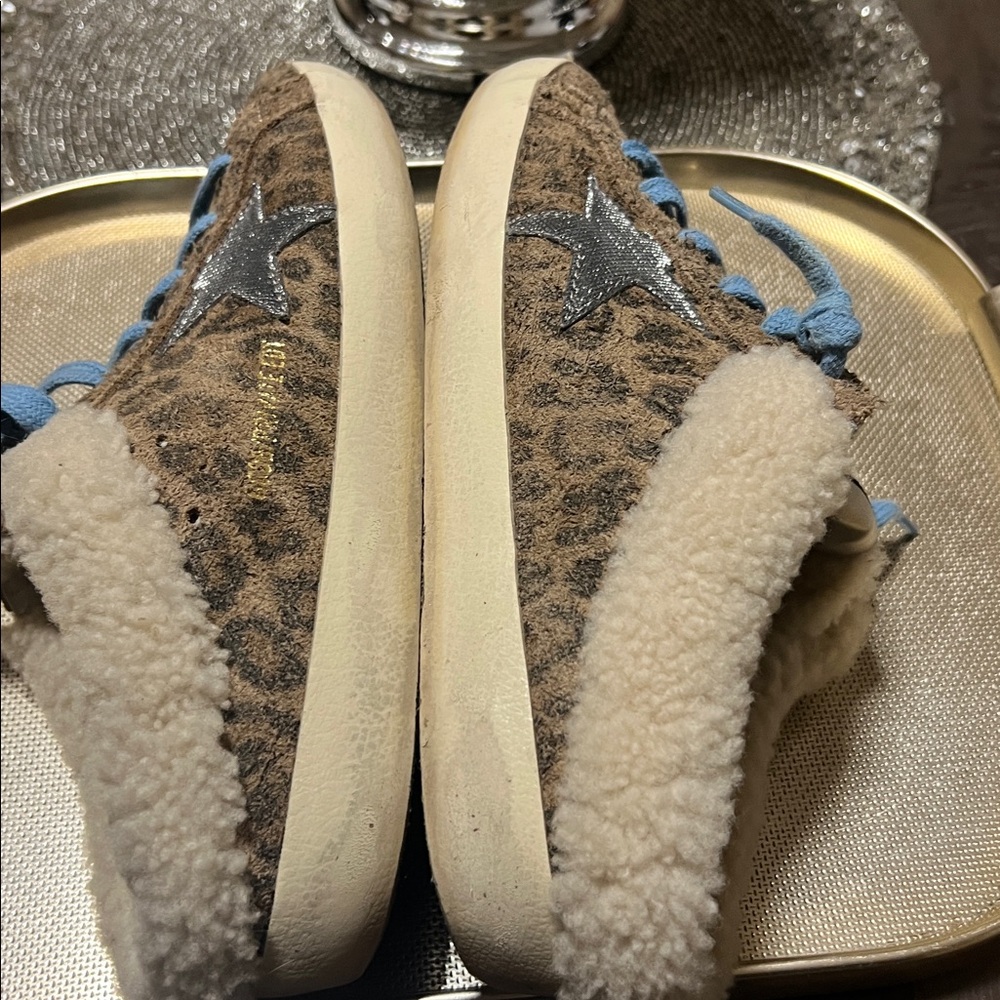 Golden Goose Sabot Shearling Leopard/Blue Laces
Super-Star Private EDT Sneakers - Picture 8 of 15